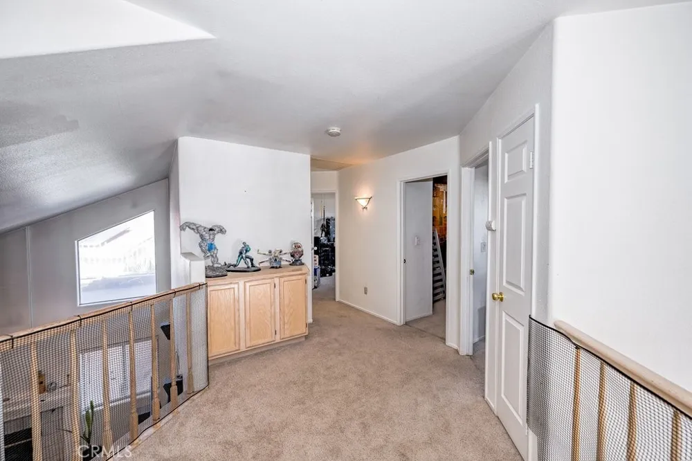 39463 Middleton Palmdale, CA 93551