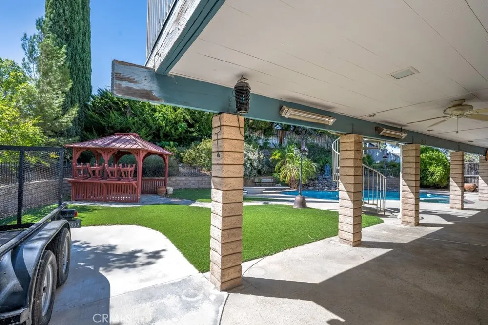 39463 Middleton Palmdale, CA 93551