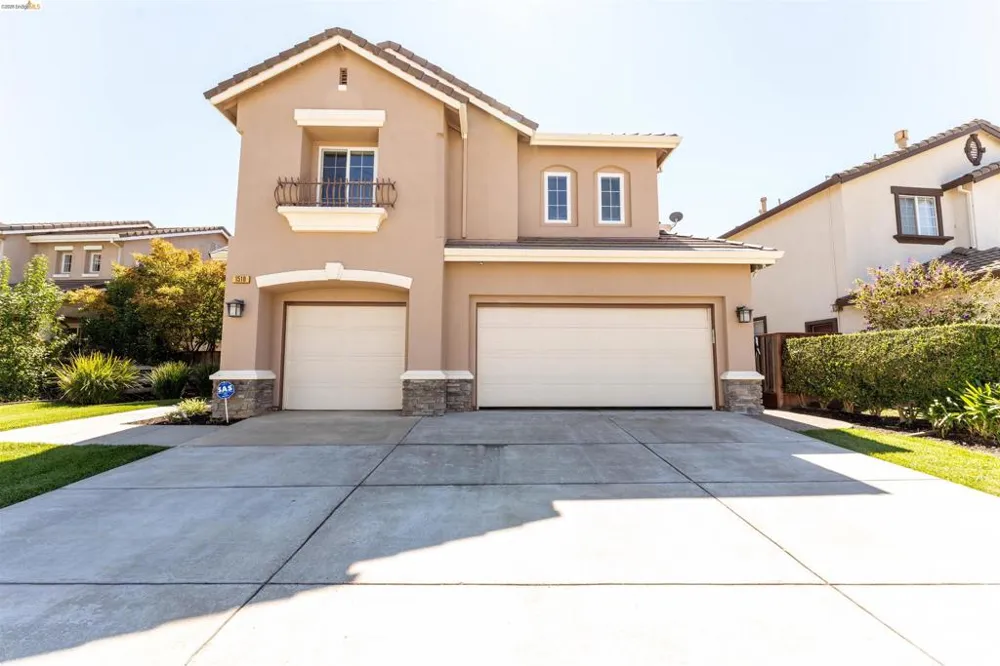 1510 Sunrise Dr Gilroy, CA 95020