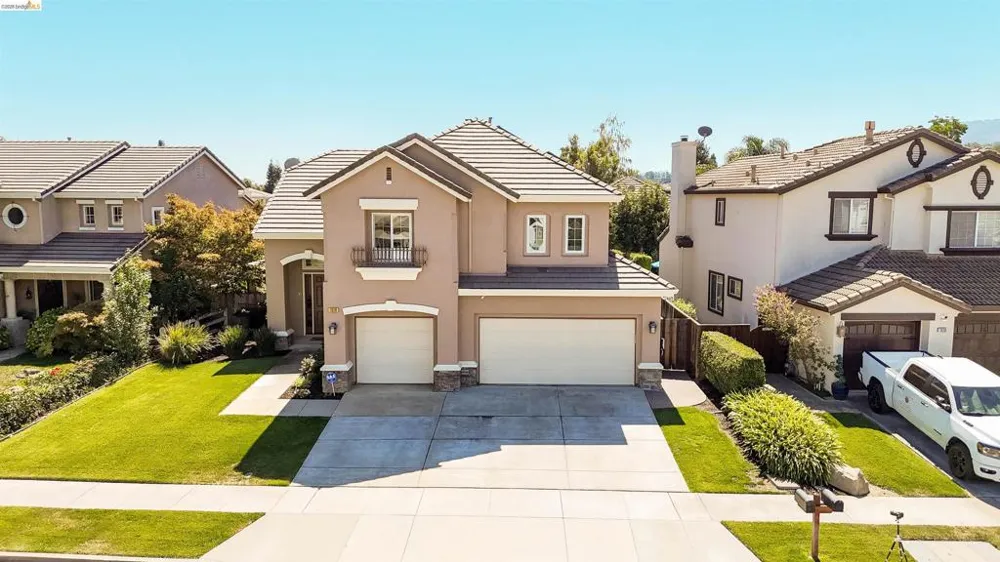 1510 Sunrise Dr Gilroy, CA 95020