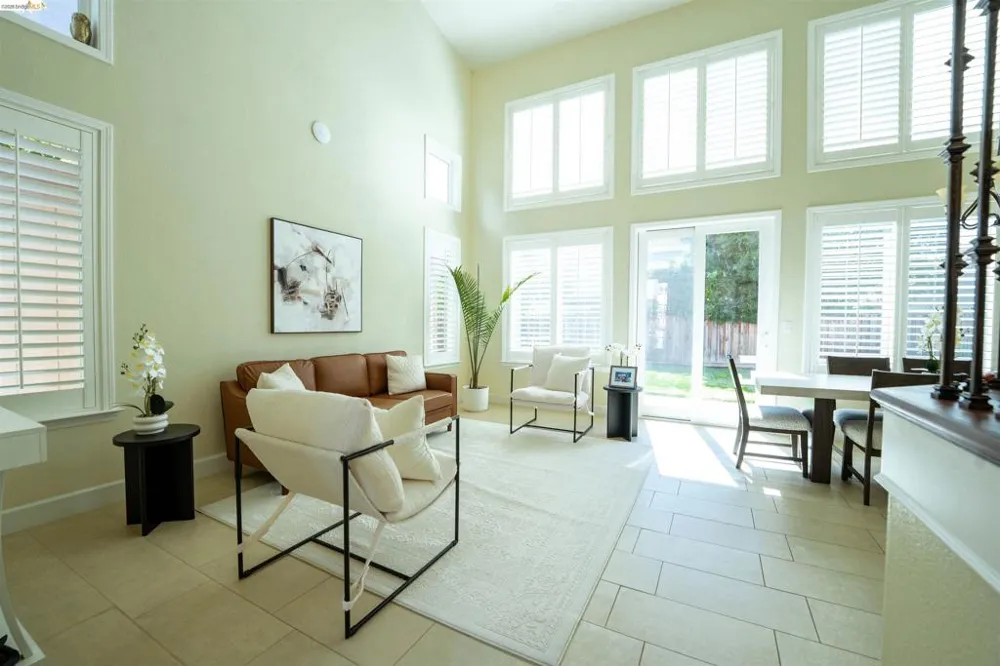 1510 Sunrise Dr Gilroy, CA 95020