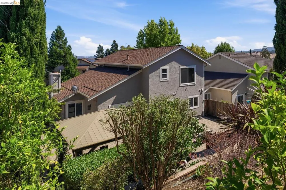 2239 Southwest Ct Martinez, CA 94553