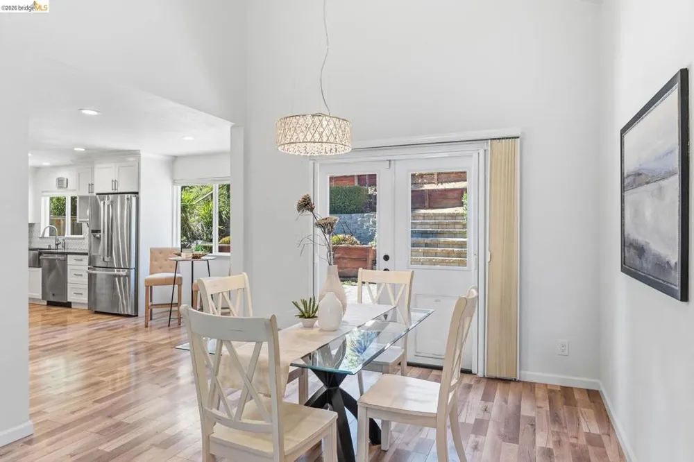 2239 Southwest Ct Martinez, CA 94553