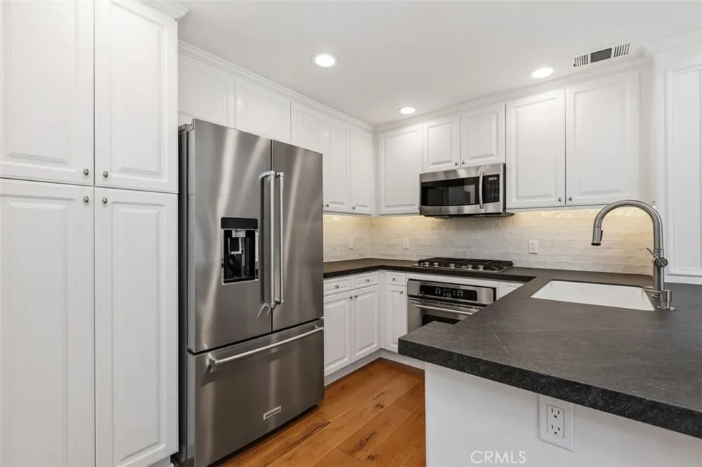 54 Anjou Newport Coast, CA 92657