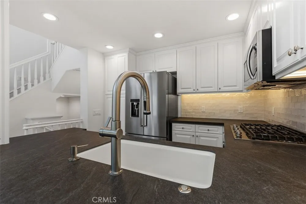54 Anjou Newport Coast, CA 92657