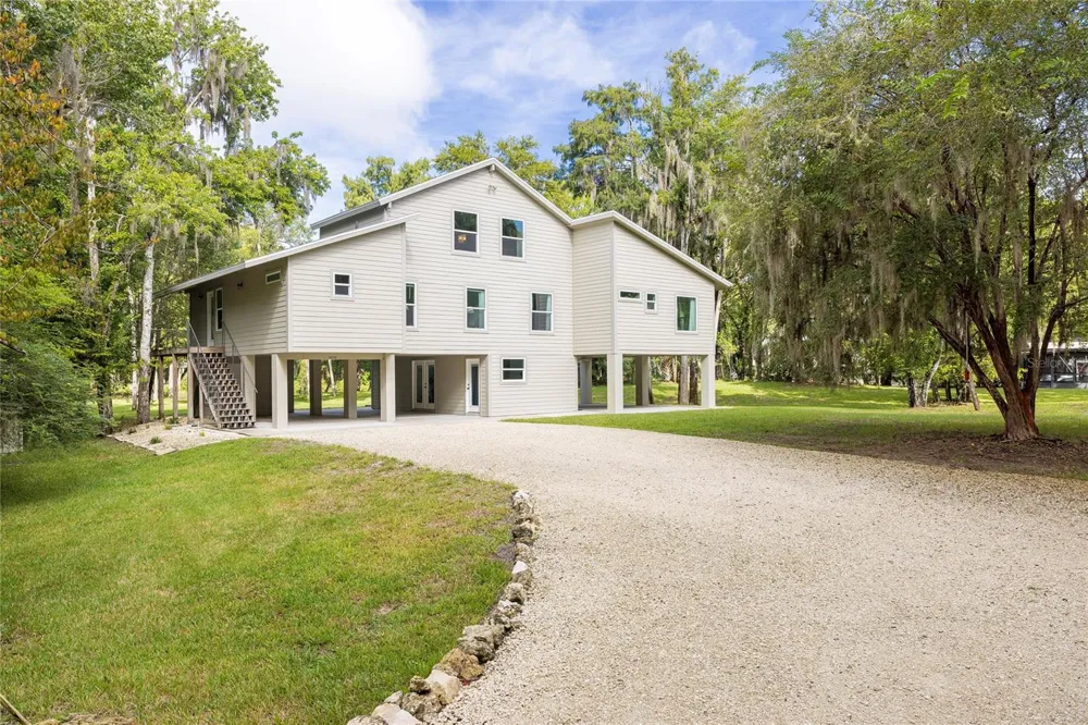 11772 RIVER SOUND PATH Inglis, FL 34449