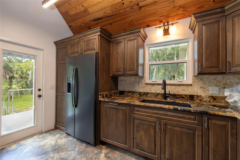 11772 RIVER SOUND PATH Inglis, FL 34449