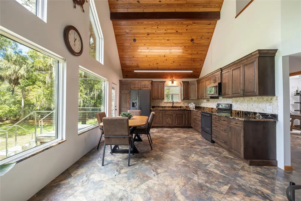 11772 RIVER SOUND PATH Inglis, FL 34449