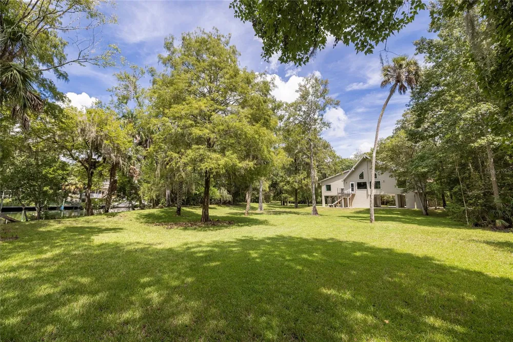 11772 RIVER SOUND PATH Inglis, FL 34449