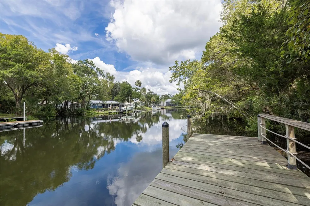 11772 RIVER SOUND PATH Inglis, FL 34449