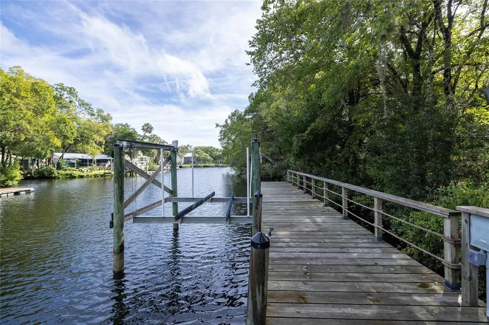 11772 RIVER SOUND PATH Inglis, FL 34449