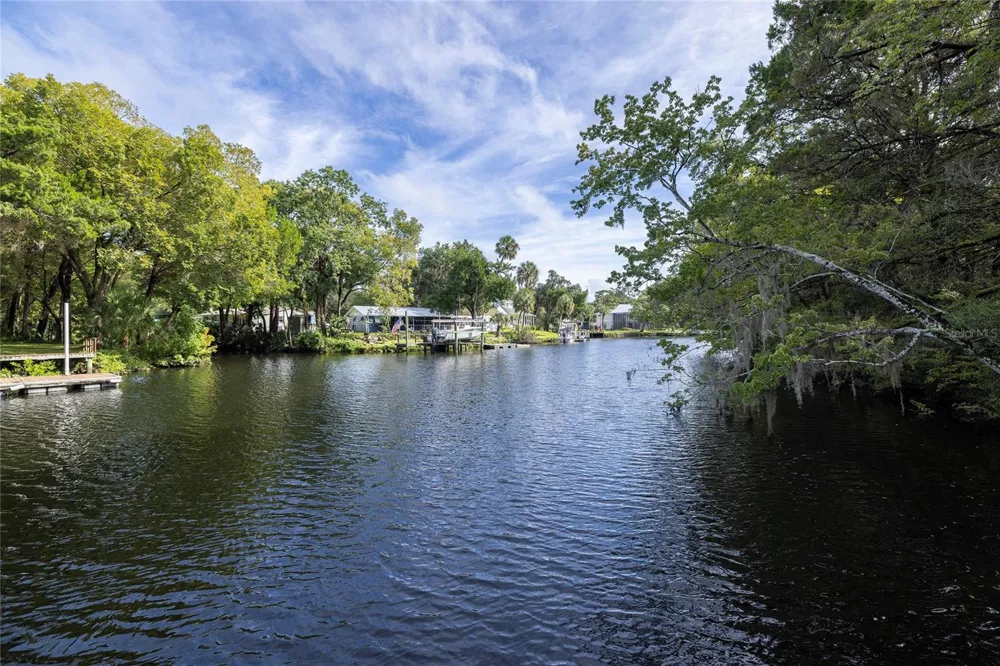 11772 RIVER SOUND PATH Inglis, FL 34449