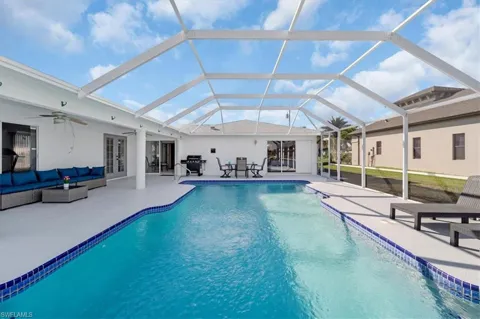 1503 SW 38th Street