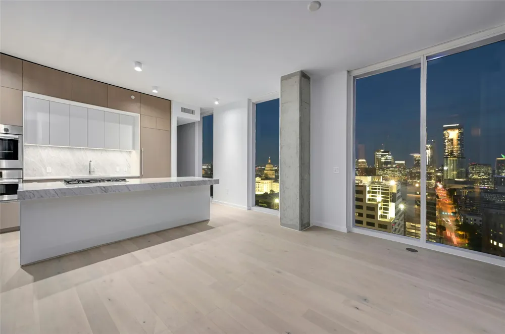 313 W 17th Street #2305 Austin, TX 78701