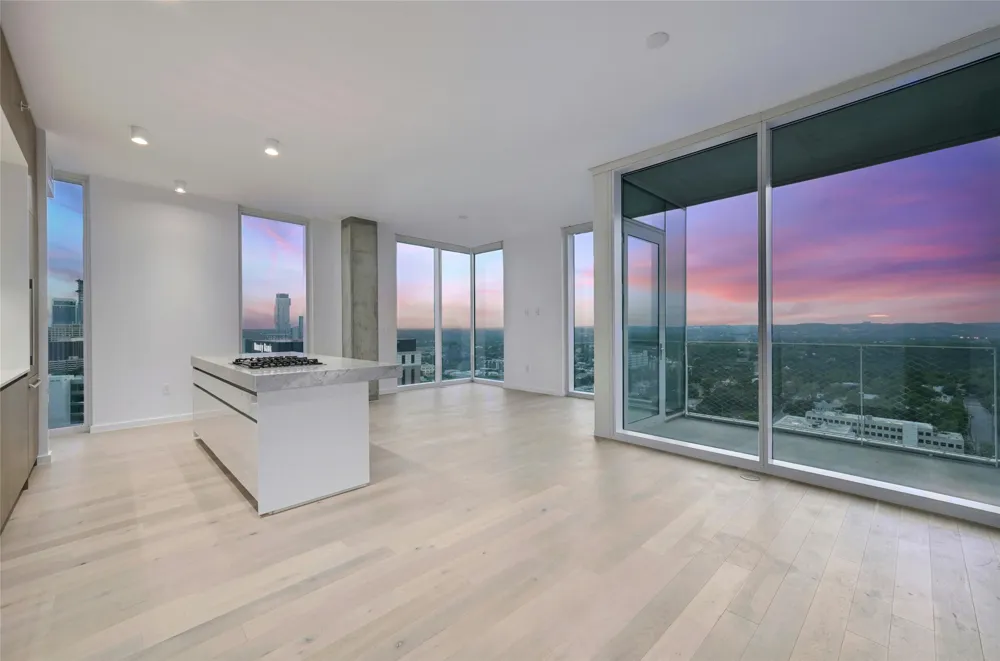 313 W 17th Street #2305 Austin, TX 78701
