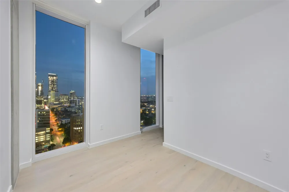 313 W 17th Street #2305 Austin, TX 78701