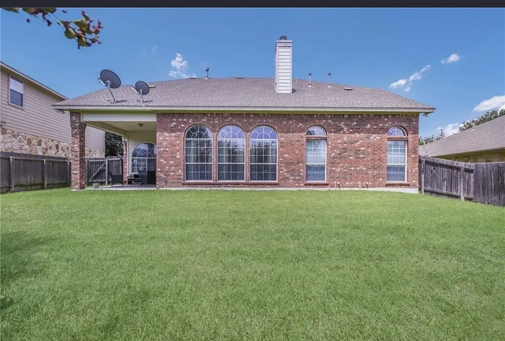 15504 Staked Plains Loop Austin, TX 78717