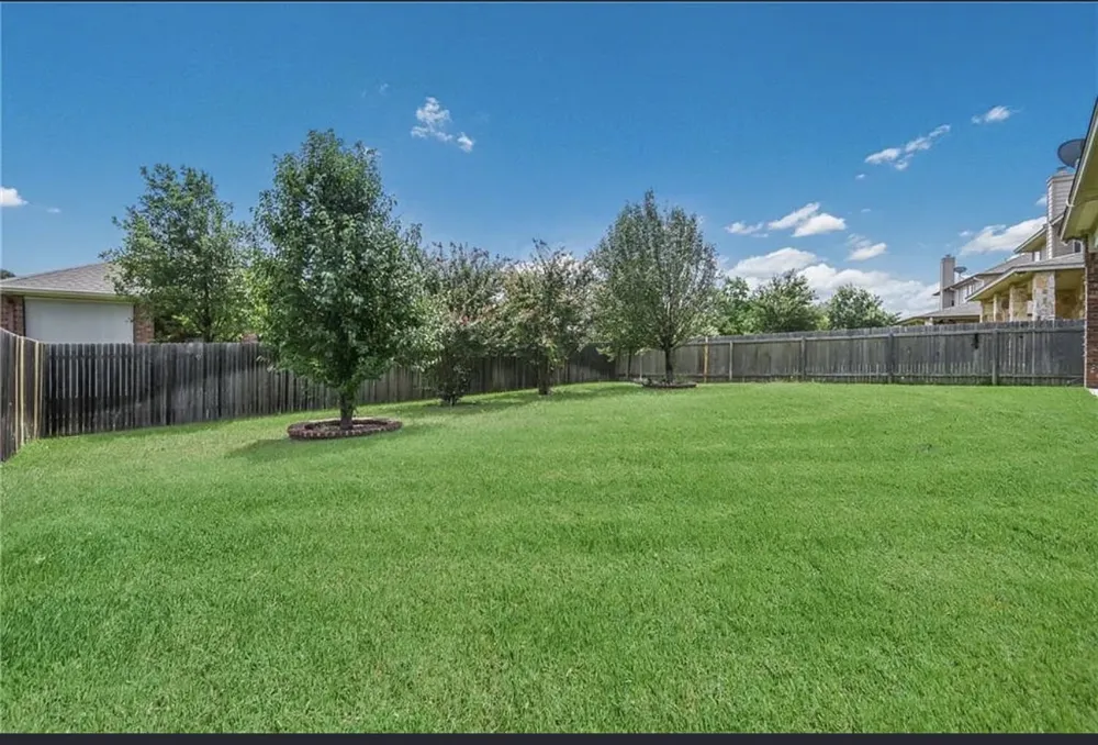 15504 Staked Plains Loop Austin, TX 78717