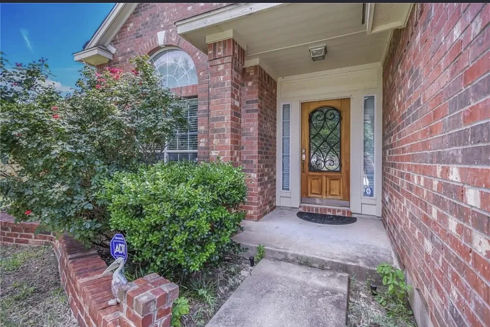 15504 Staked Plains Loop Austin, TX 78717