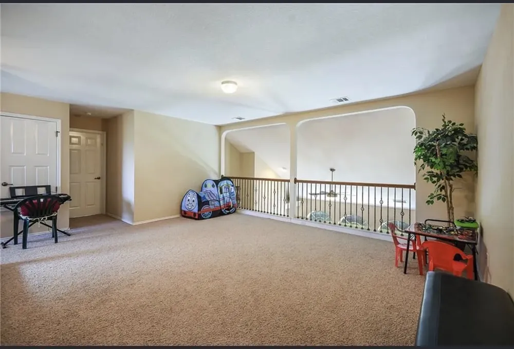 15504 Staked Plains Loop Austin, TX 78717