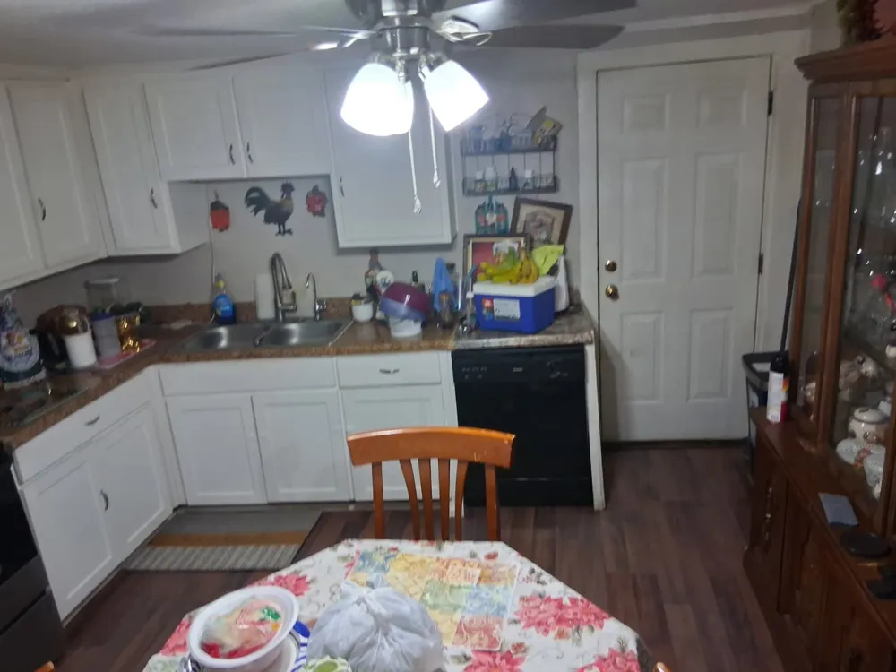 813 East Street Sherman, TX 75090