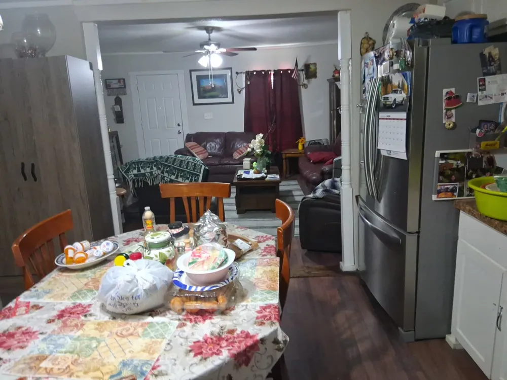 813 East Street Sherman, TX 75090