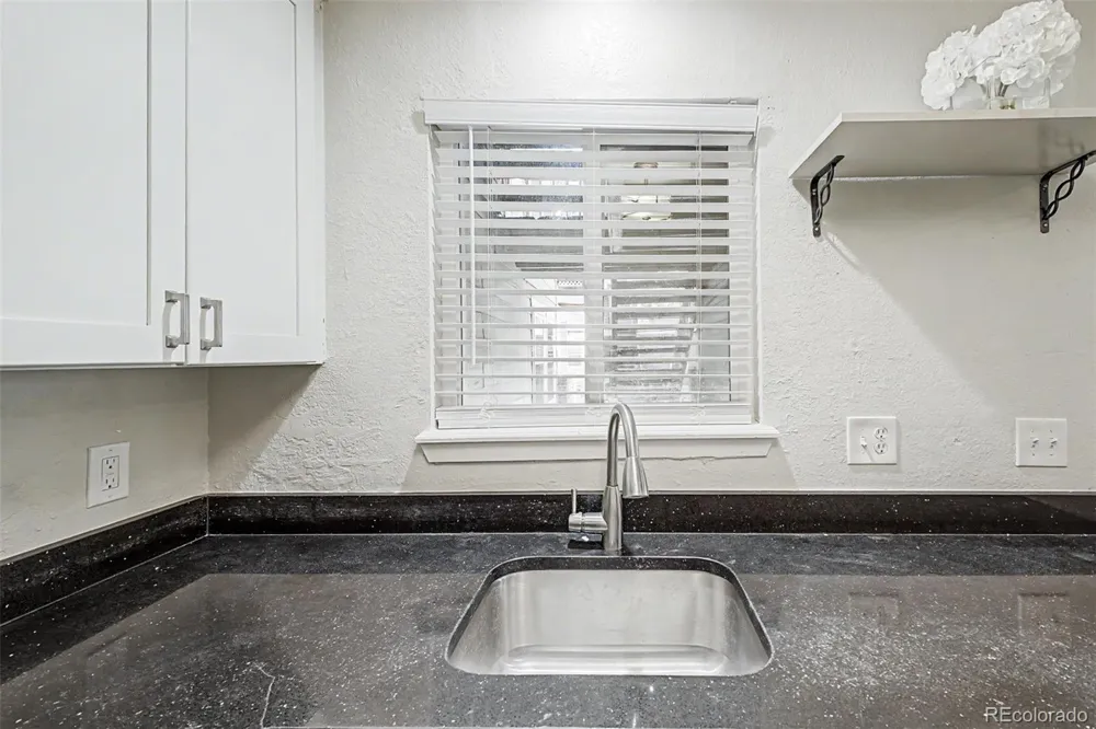909 S Dawson Way #1 Aurora, CO 80012
