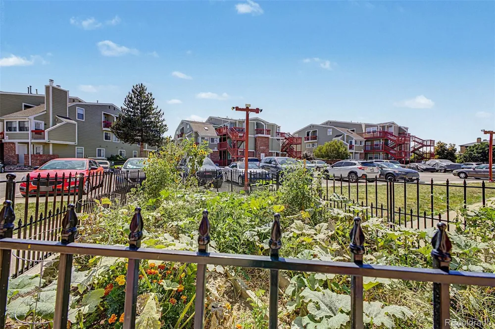 909 S Dawson Way #1 Aurora, CO 80012