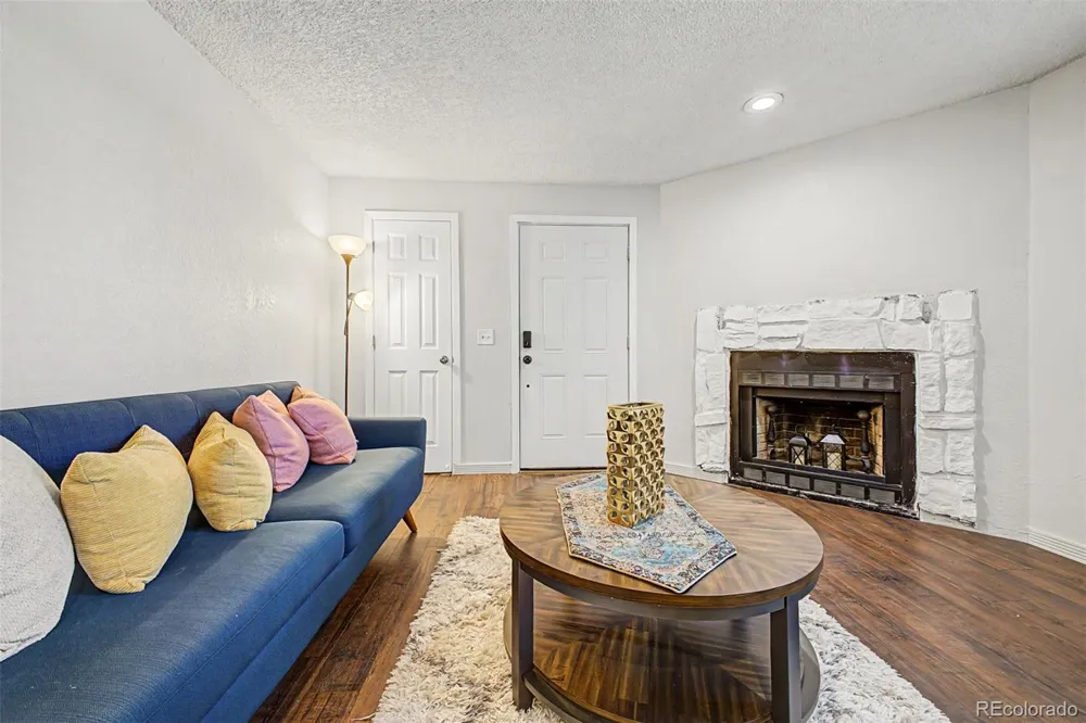 909 S Dawson Way #1 Aurora, CO 80012