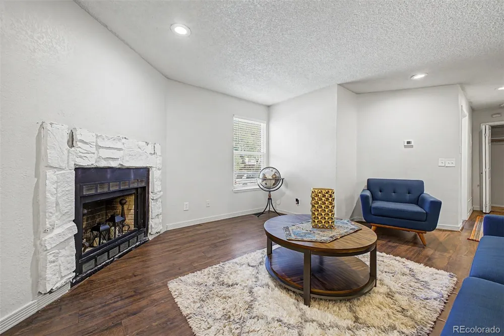 909 S Dawson Way #1 Aurora, CO 80012