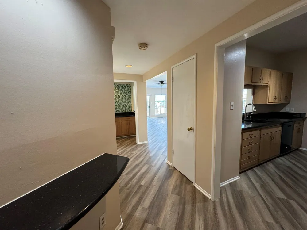 1306 Marina Bay Drive #209C Clear Lake Shores, TX 77565