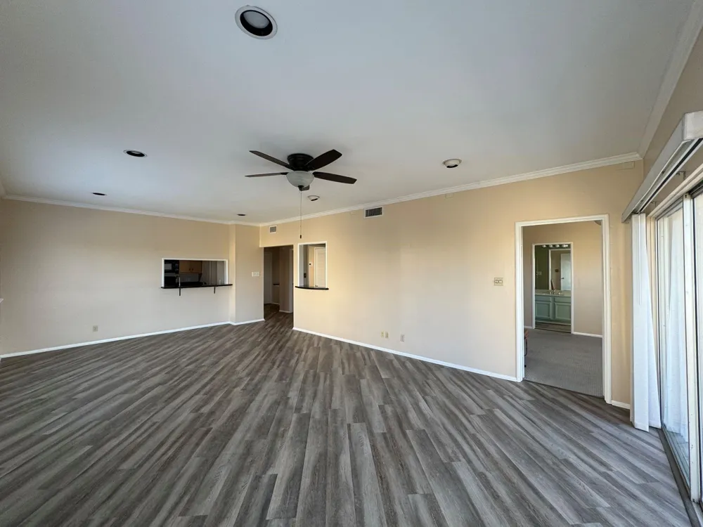 1306 Marina Bay Drive #209C Clear Lake Shores, TX 77565