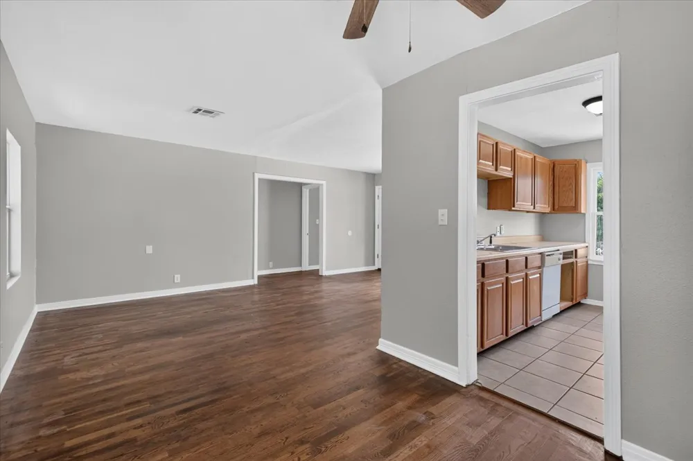 1812 S Armstrong Avenue Bartlesville, OK 74003