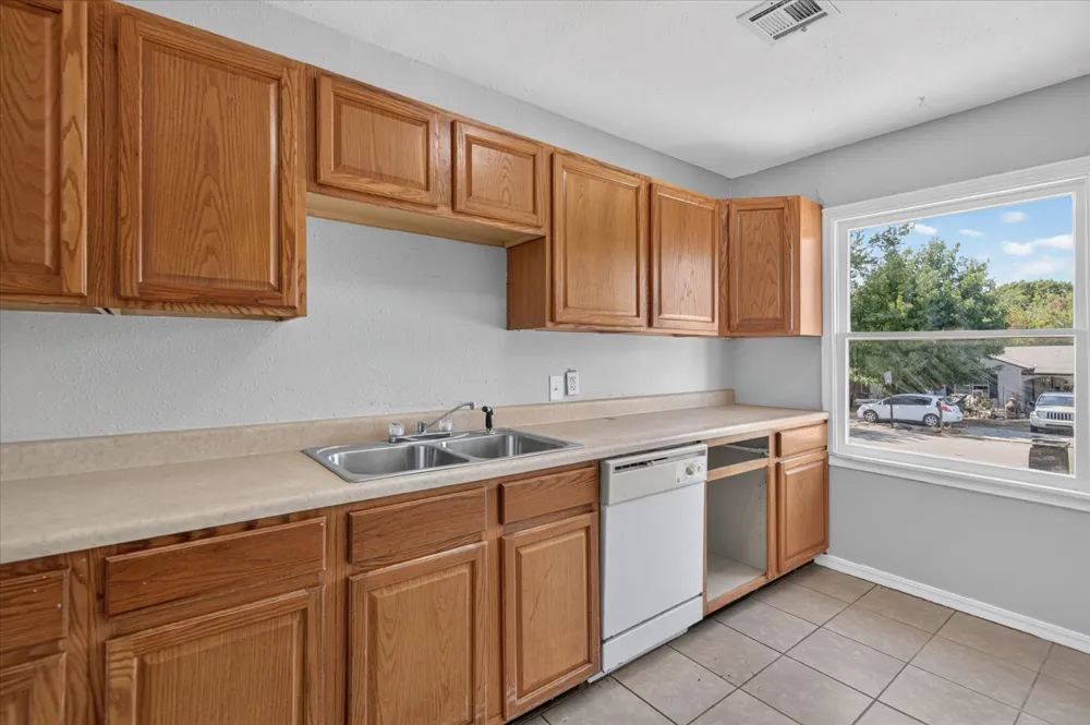 1812 S Armstrong Avenue Bartlesville, OK 74003