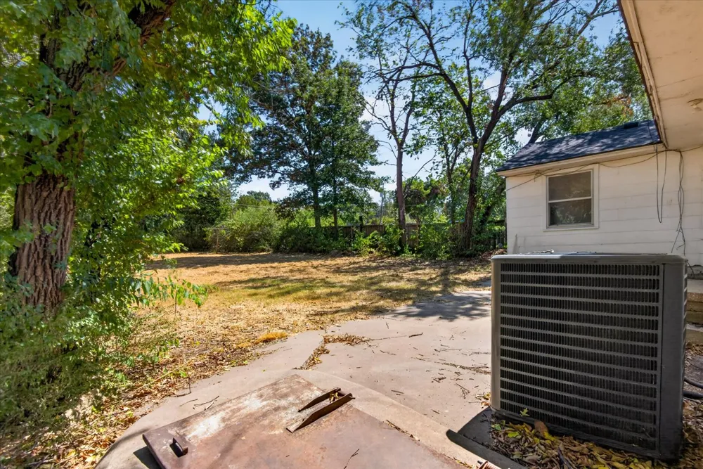 1812 S Armstrong Avenue Bartlesville, OK 74003