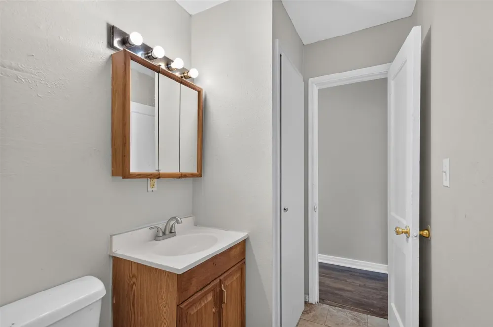 1812 S Armstrong Avenue Bartlesville, OK 74003