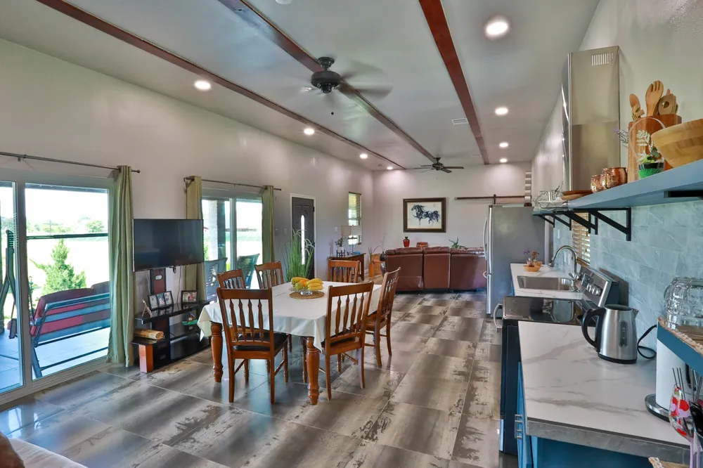 1556 Vz County Road 2128 Wills Point, TX 75169