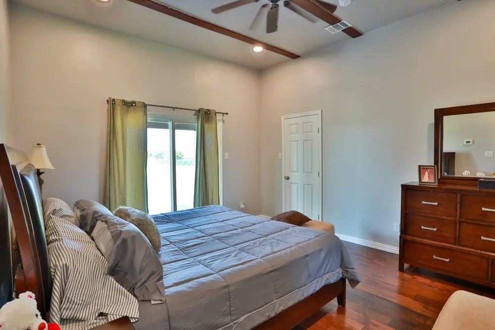 1556 Vz County Road 2128 Wills Point, TX 75169
