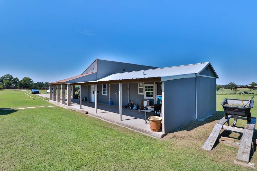 1556 Vz County Road 2128 Wills Point, TX 75169