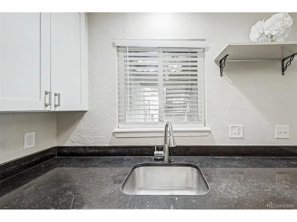 909 S Dawson Way #1 Aurora, CO 80012