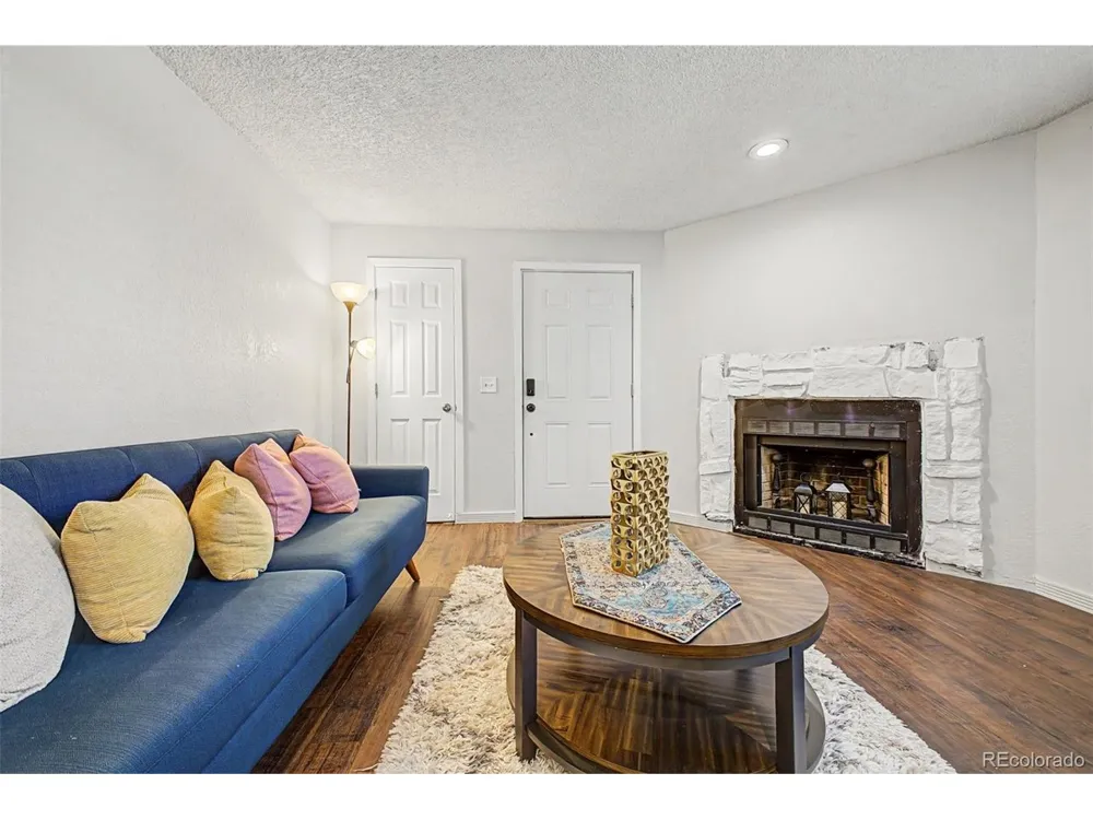 909 S Dawson Way #1 Aurora, CO 80012