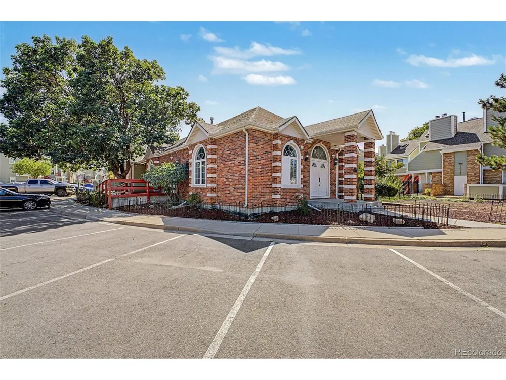 909 S Dawson Way #1 Aurora, CO 80012