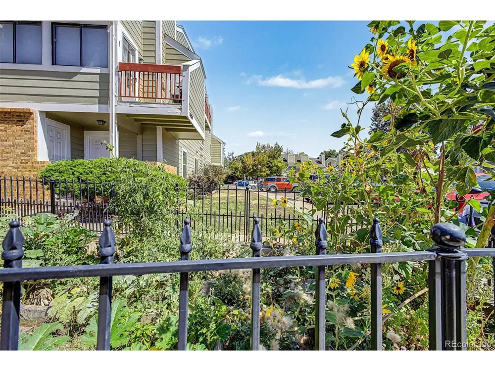 909 S Dawson Way #1 Aurora, CO 80012