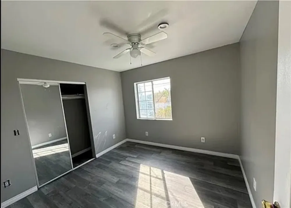 1755 E 92nd Street Los Angeles, CA 90002