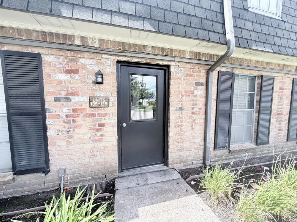9031 Gaylord Street #135 Houston, TX 77024