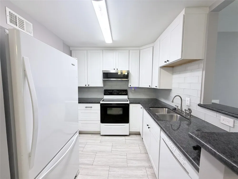 9031 Gaylord Street #135 Houston, TX 77024