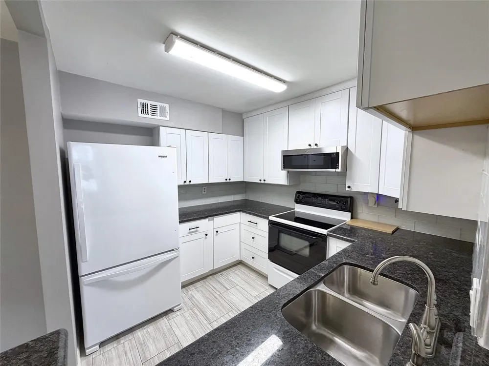 9031 Gaylord Street #135 Houston, TX 77024