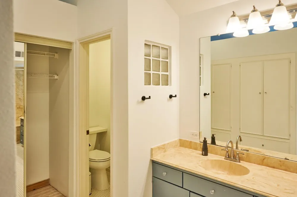 2633 Peckham Street #4 Houston, TX 77098