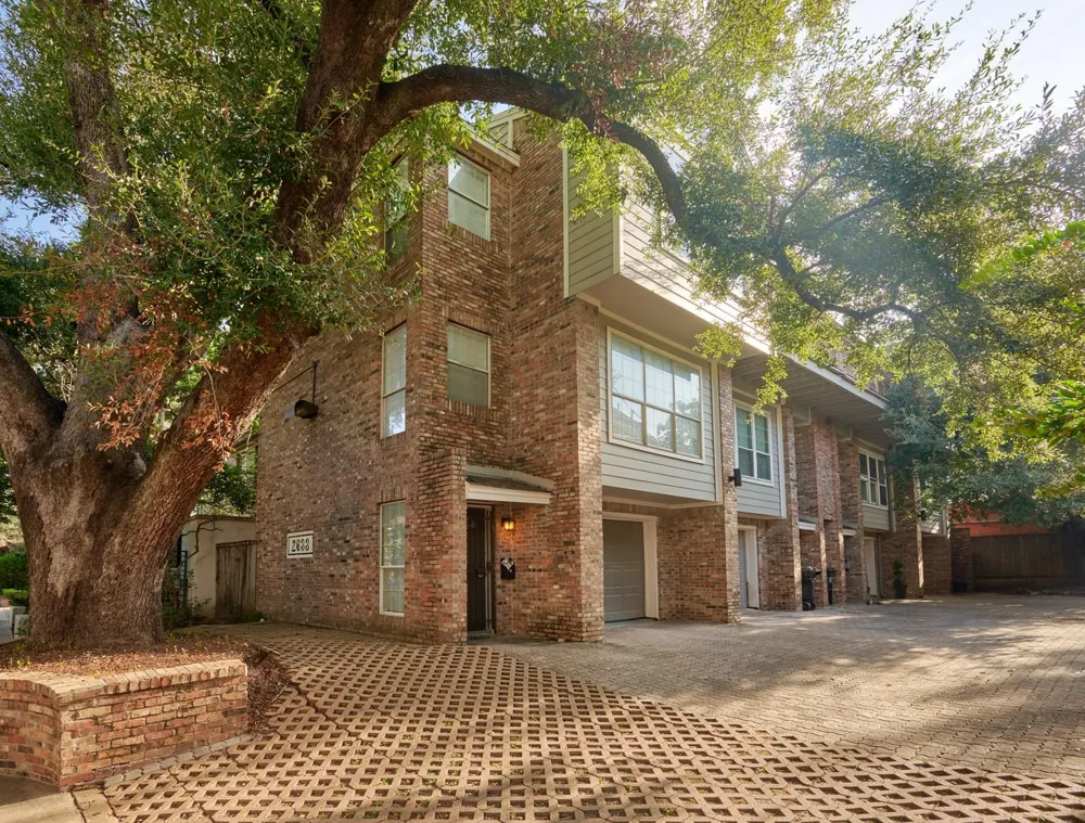2633 Peckham Street #4 Houston, TX 77098