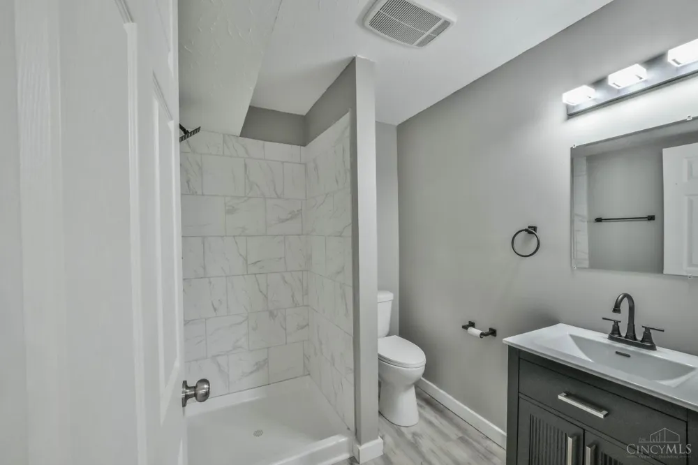 5158 Trenton Franklin Road Madison, OH 45042